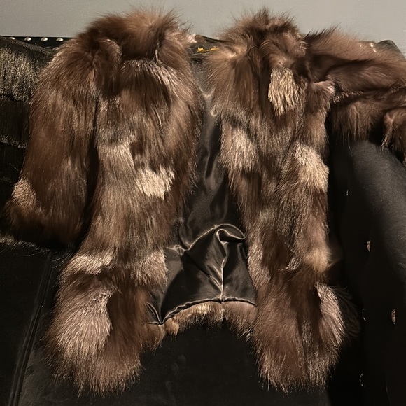 3/4 sleeve beauty silver fox fur coat - Picture 2 of 6